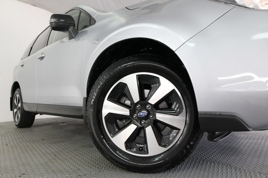 Used 2018 Subaru Forester 2.5i Premium AWD/4WD image 18