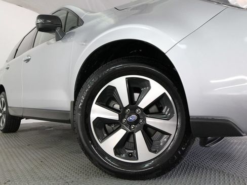 Used 2018 Subaru Forester 2.5i Premium AWD/4WD image 18
