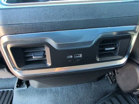 Certified 2022 Chevrolet Silverado 1500 LTZ image 6