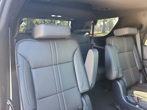 Certified 2025 Chevrolet Tahoe High Country image 9