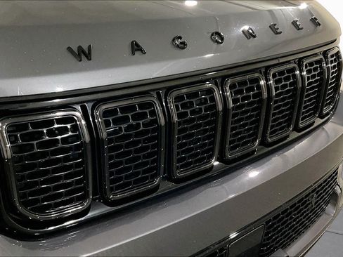 Used 2023 Jeep Wagoneer Series II AWD/4WD image 31