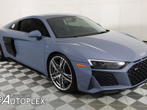 Used 2023 Audi R8 V10 performance w/ Dynamic Package image 3