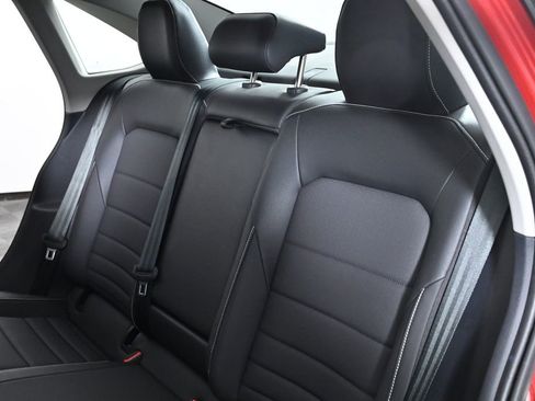 Used 2024 Volkswagen Jetta SE image 25