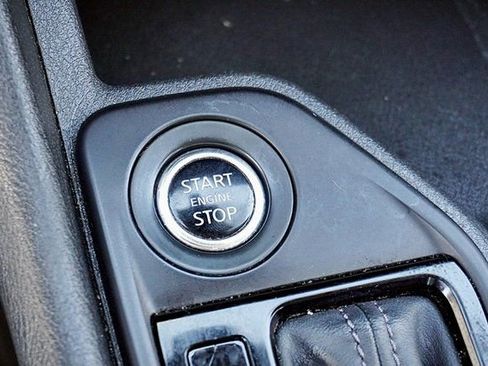 Used 2021 Nissan Sentra S FWD image 31