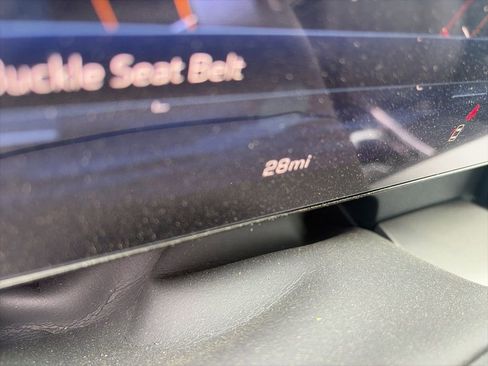 Used 2026 Chevrolet Traverse LT image 21