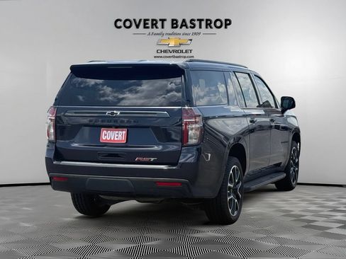 Used 2022 Chevrolet Suburban RST w/ Luxury Package RWD image 6