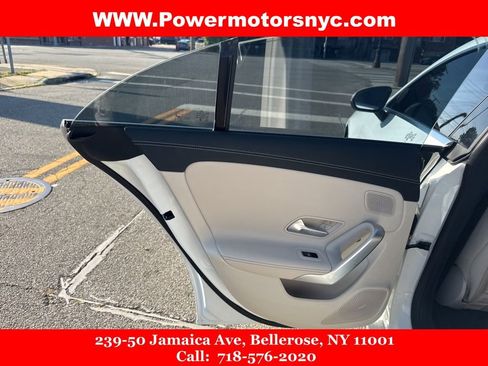 Used 2024 Mercedes-Benz CLA 250 4MATIC w/ Exclusive Package image 24