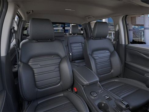 New 2025 Ford Ranger Lariat w/ FX4 Off-Road Package image 10