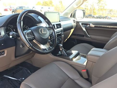 Used 2022 Lexus GX 460 Premium image 24