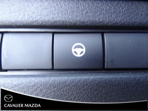 Used 2023 Nissan Rogue SL image 22