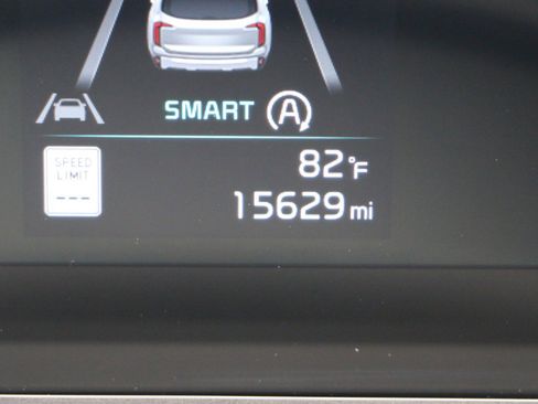 Used 2025 Kia Telluride S AWD/4WD image 36