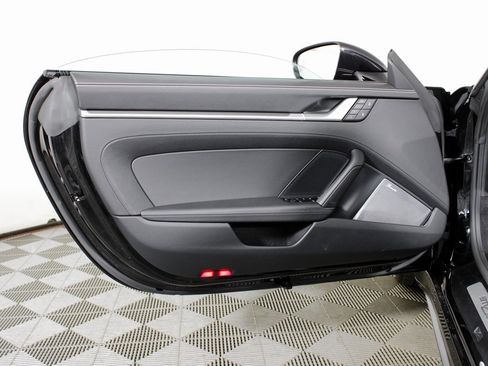 Used 2024 Porsche 911 Carrera S image 20