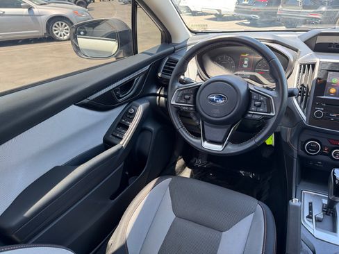 Used 2023 Subaru Crosstrek 2.0i Premium AWD/4WD image 19