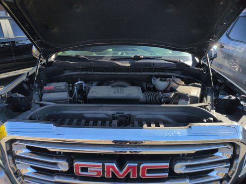 Used 2021 GMC Sierra 1500 SLT w/ SLT Convenience Package image 17