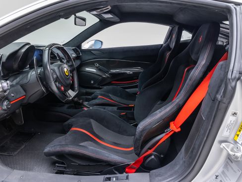 Certified 2020 Ferrari 488 Pista Coupe RWD image 64