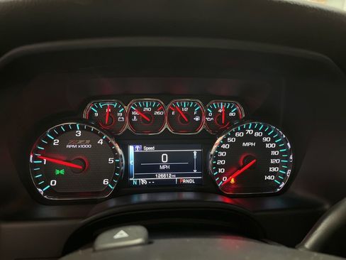 Used 2017 Chevrolet Silverado 1500 LT w/ All Star Edition AWD/4WD image 28