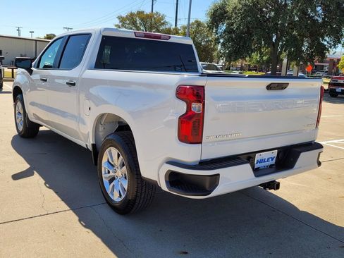 New 2026 Chevrolet Silverado 1500 Custom image 3