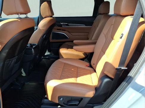 Used 2025 Kia Telluride EX X-Line image 21