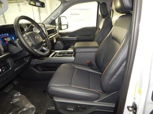 New 2025 Ford F350 Lariat w/ Lariat Ultimate Package image 14