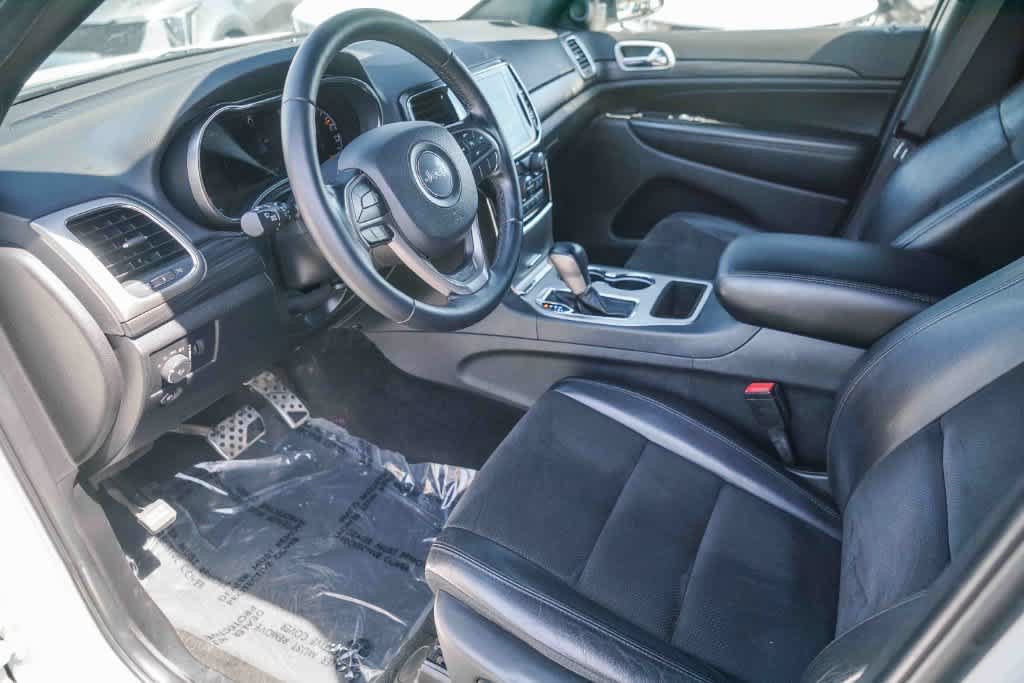 Used 2022 Jeep Grand Cherokee Laredo X RWD image 16