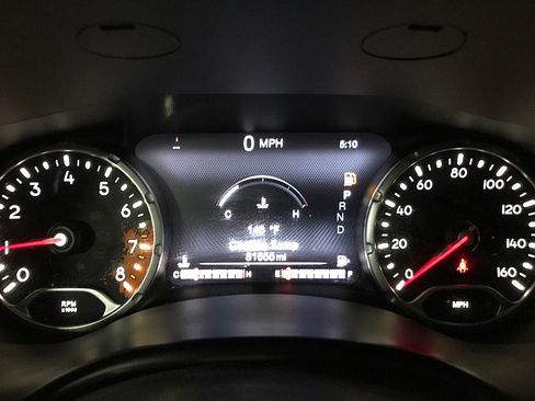 Used 2016 Jeep Renegade Trailhawk image 22