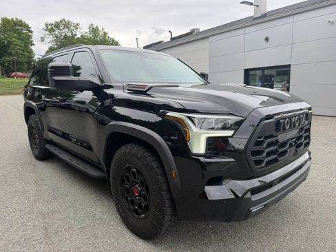 Used 2023 Toyota Sequoia TRD Pro AWD/4WD image 28