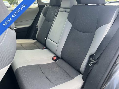 Used 2020 Toyota RAV4 XLE AWD/4WD image 19