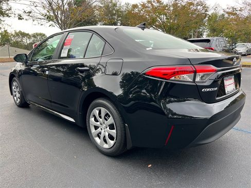 New 2026 Toyota Corolla LE image 5