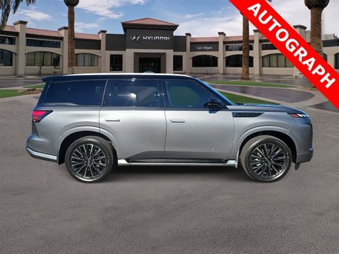 Used 2025 INFINITI QX80 Autograph w/ Autograph Exterior Package image 9