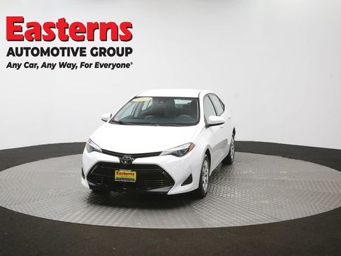 Used 2019 Toyota Corolla LE FWD image 52
