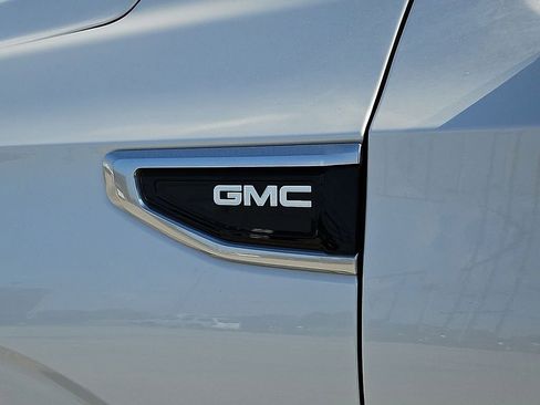 Used 2021 GMC Yukon XL Denali w/ Denali Ultimate Package AWD/4WD image 14