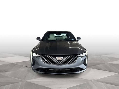 Used 2022 Cadillac CT4 Luxury w/ Sun And Sound Package RWD image 3