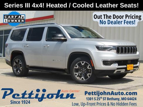 Used 2024 Jeep Wagoneer Series III AWD/4WD image 1