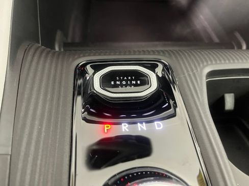 Used 2026 Jeep Cherokee Laredo AWD/4WD image 23