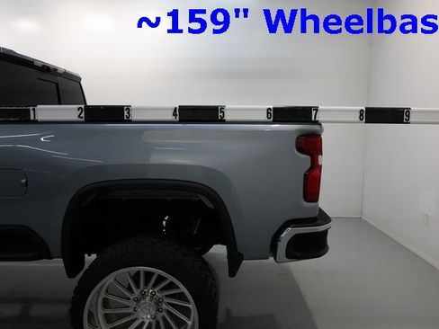 Used 2024 Chevrolet Silverado 2500 LT w/ Texas Edition image 32