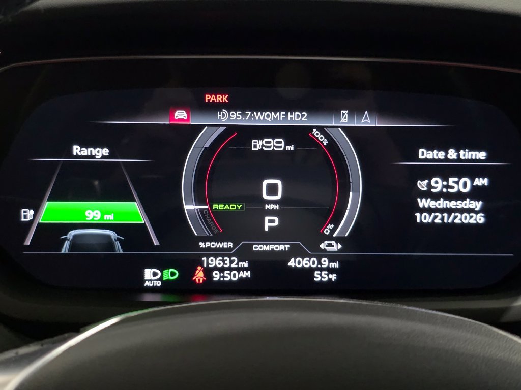 Certified 2023 Audi e-tron GT Prestige AWD/4WD image 26