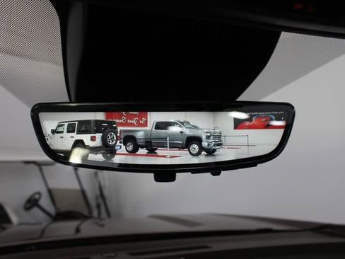 New 2026 GMC Yukon XL Denali image 3