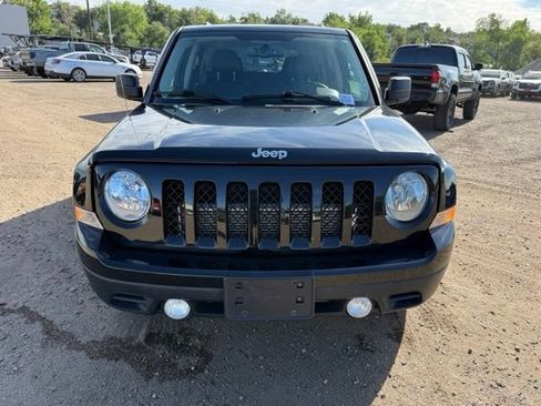 Used 2015 Jeep Patriot High Altitude AWD/4WD image 9