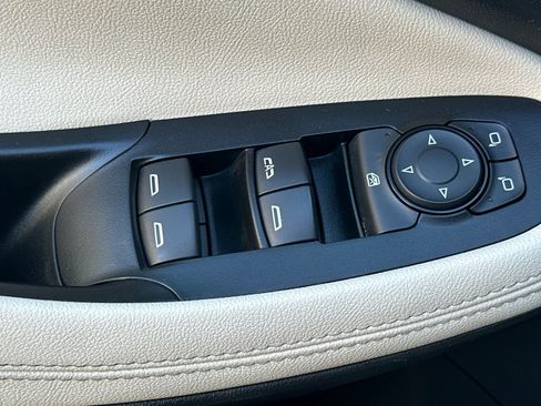 Used 2023 Buick Encore GX Preferred w/ Cold Weather Comfort Package image 12