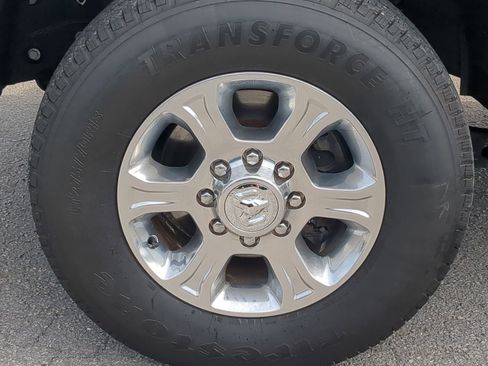 Used 2022 RAM 2500 Big Horn w/ Level C Equiment Group image 11