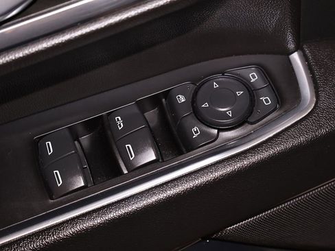 Used 2024 Chevrolet Silverado 2500 LT image 12