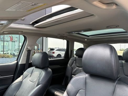 Certified 2022 Kia Telluride SX FWD image 22