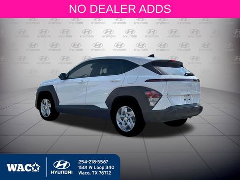New 2026 Hyundai Kona SE image 5