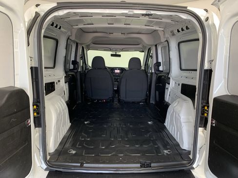 Used 2022 RAM ProMaster City Tradesman FWD image 31