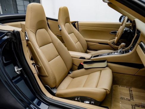 Used 2015 Porsche 911 Carrera S image 51