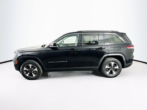 Used 2023 Jeep Grand Cherokee 4WD 4xe image 4