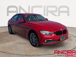 Used 2016 BMW 320i Sedan video 1