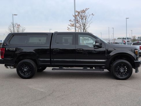 Certified 2022 Ford F350 Lariat w/ Black Appearance Package AWD/4WD image 9