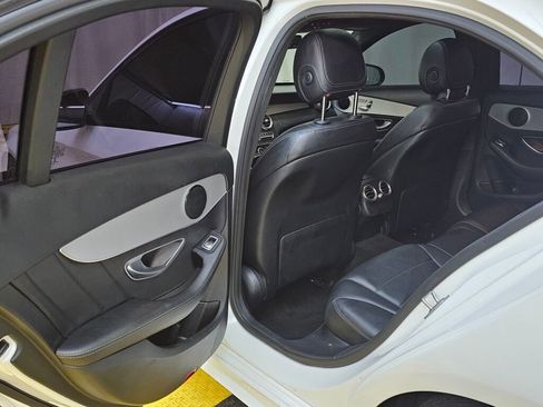 Used 2019 Mercedes-Benz C 300 Sedan image 15