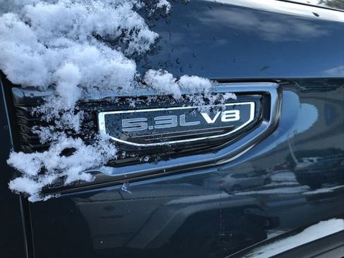 Certified 2020 GMC Sierra 1500 AT4 w/ AT4 Premium Package image 4